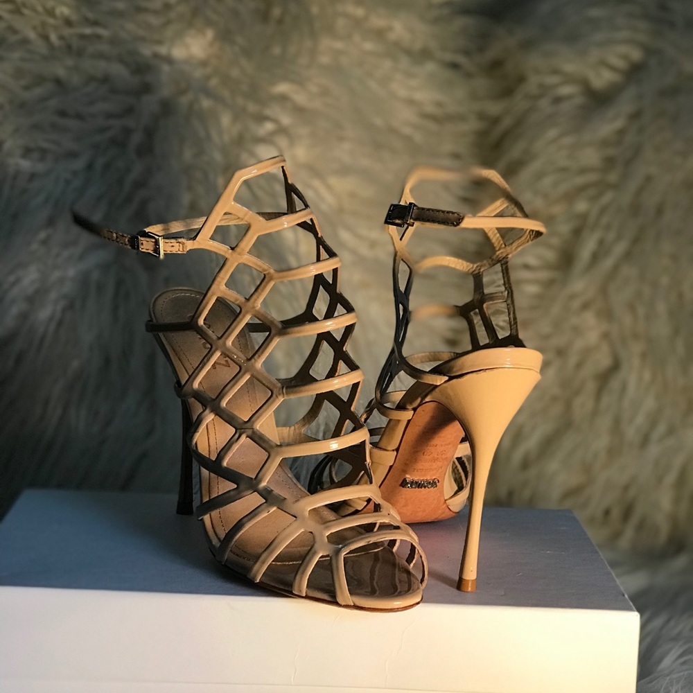 High heel Nude Cage Sandal - Picture 2 of 4